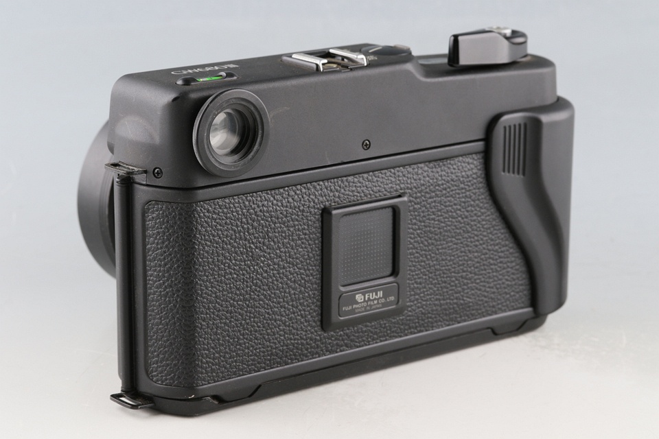 Fuji Fujifilm GW680III Medium Format Film Camera #60652E4