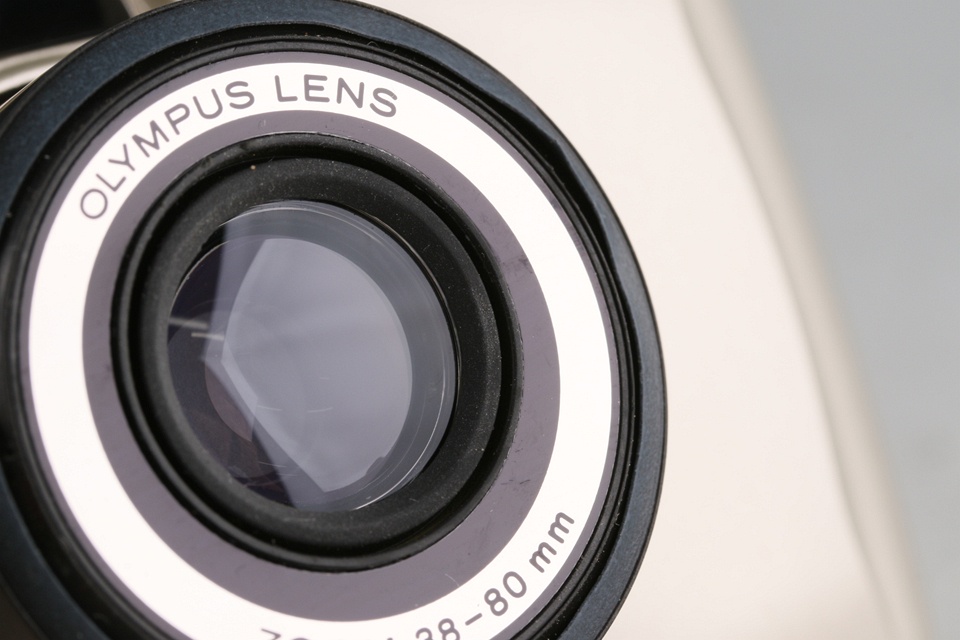 Olympus μ-II ZOOM 35mm Point & Shoot Film Camera #60733G22