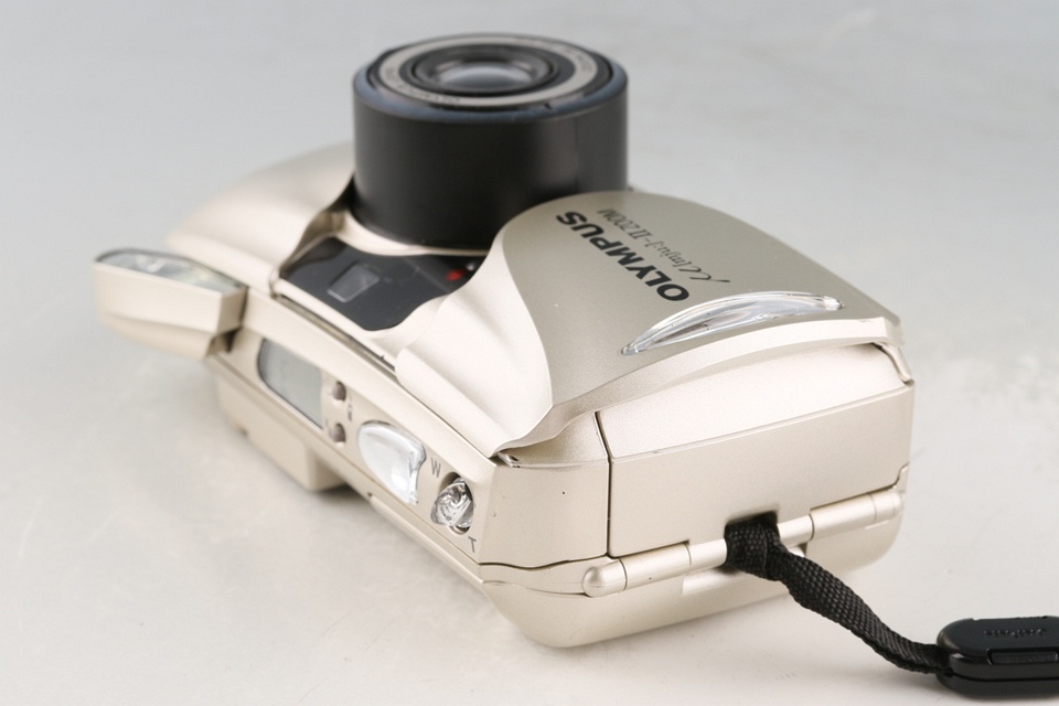 Olympus μ-II ZOOM 35mm Point & Shoot Film Camera #60733G22