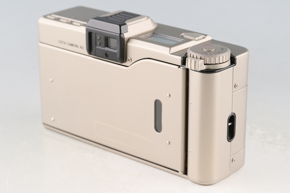 Leica minilux zoom 35mm Point & Shoot Film Camera #60740T