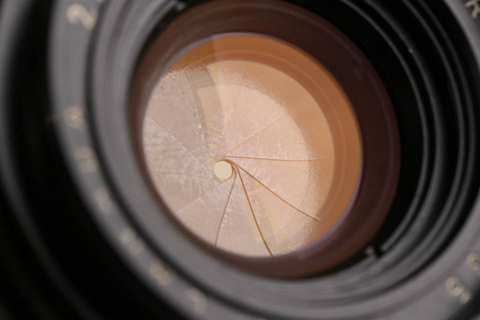 Leica Leitz Canada Summicron 35mm F/2 6-Elements Lens for Leica M #60743T