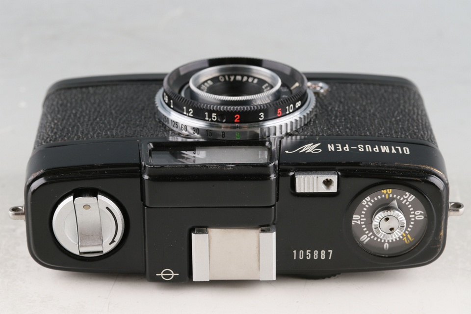 Olympus-Pen W 35mm Half Frame Camera #60801D5