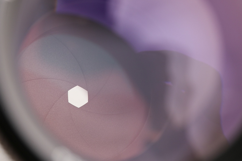 Contax Carl Zeiss Tele-Tessar T* 200mm F/3.5 AEG Lens for CY Mount #60905A2