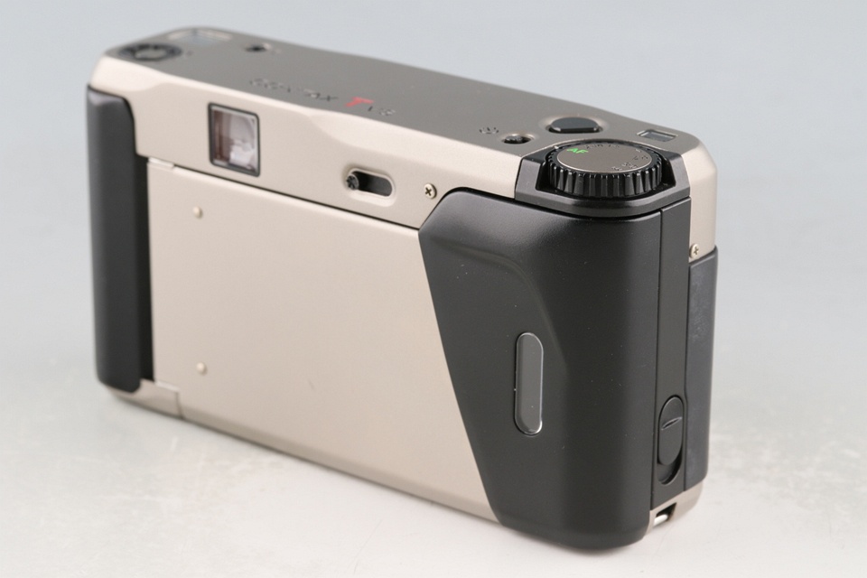 Contax TVS 35mm Point & Shoot Film Camera With Box #60922L8