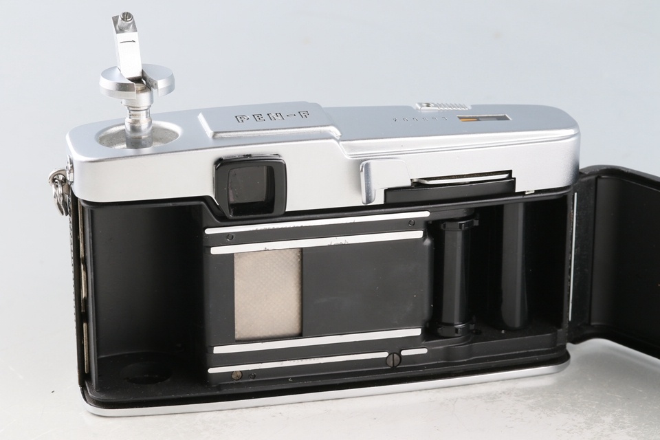 Olympus Pen-F + F. Zuiko Auto-S 38mm F/1.8 Lens #60939L7