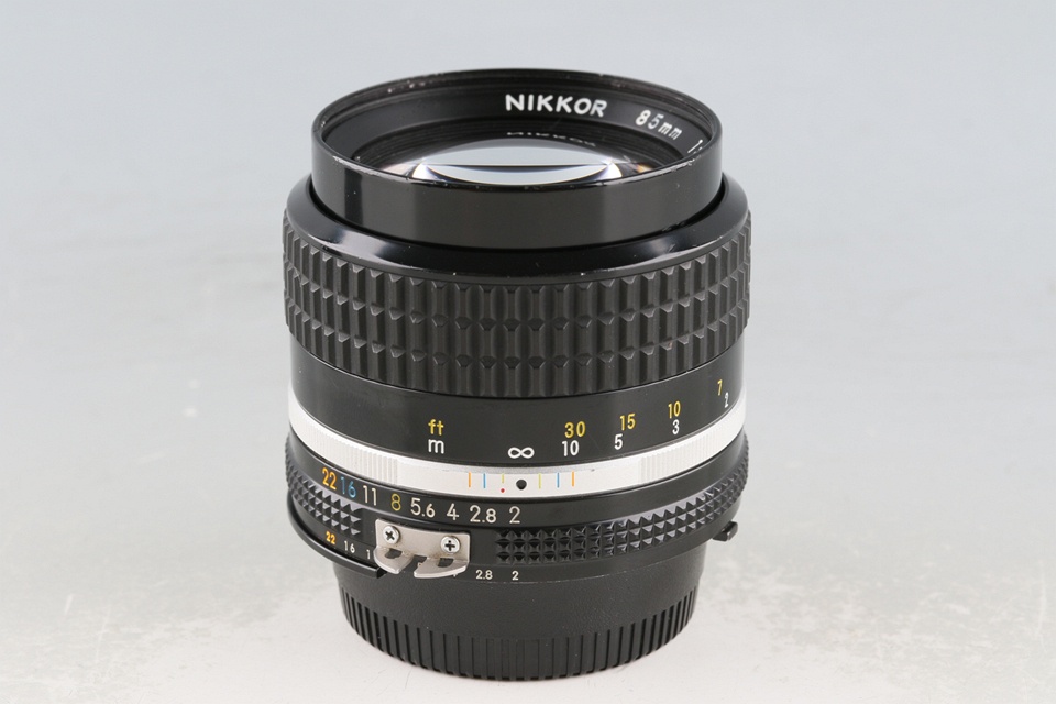 Nikon Nikkor 85mm F/2 Ais Lens #60943A5