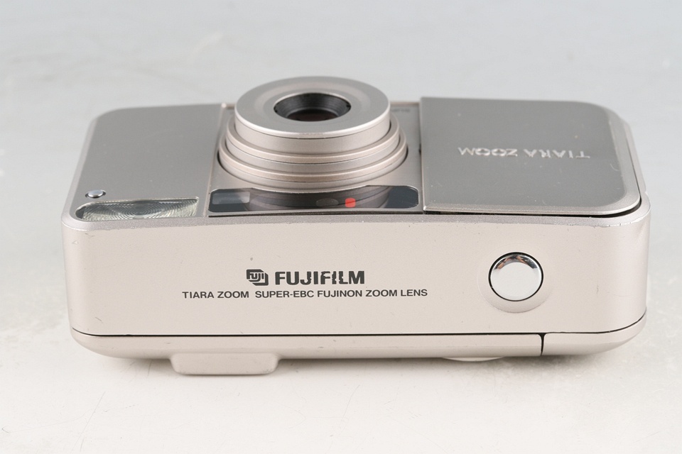 Fujifilm Tiara Zoom 35mm Point & Shoot Film Camera With Box #60966L8