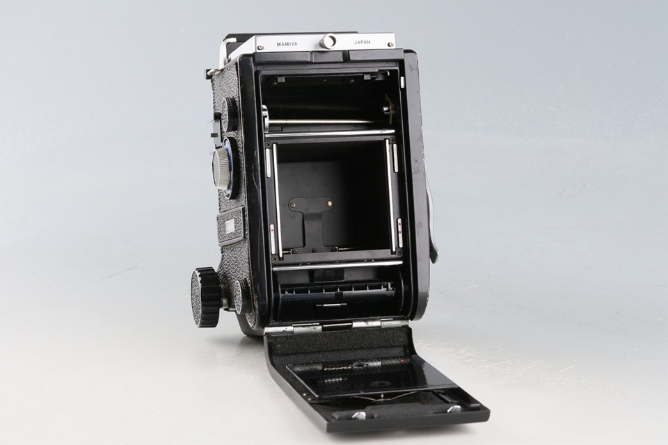 Mamiya C330 Professional + Mamiya-Sekor 80mm F/2.8 Lens #60979E3