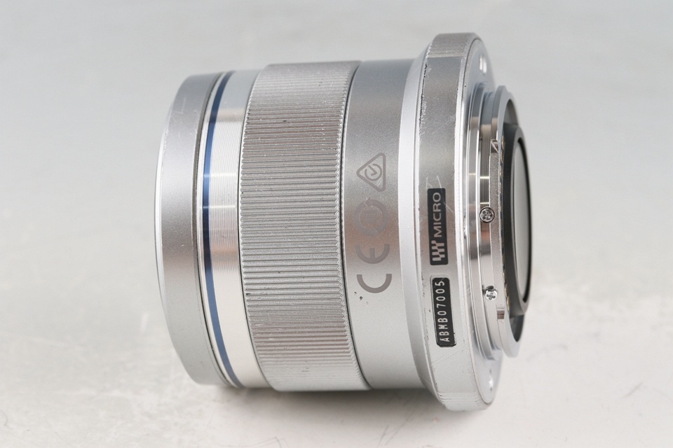 Olympus M.Zuiko Digital 45mm F/1.8 Lens or M4/3 #61172F5