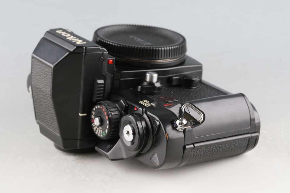 Nikon F3 HP 35mm SLR FIlm Camera #61230D3