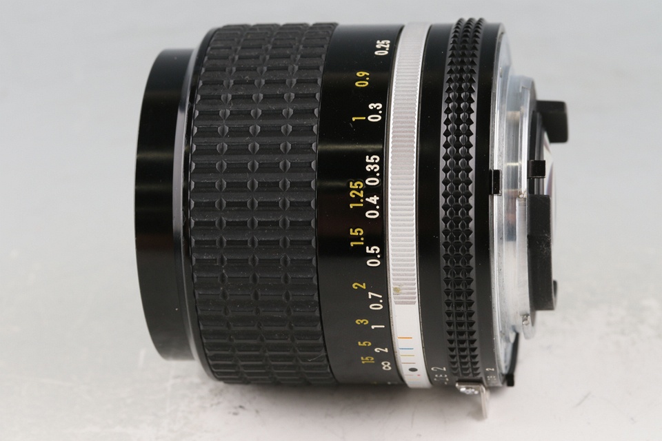 Nikon Nikkor 28mm F/2 Ais Lens #61235G31