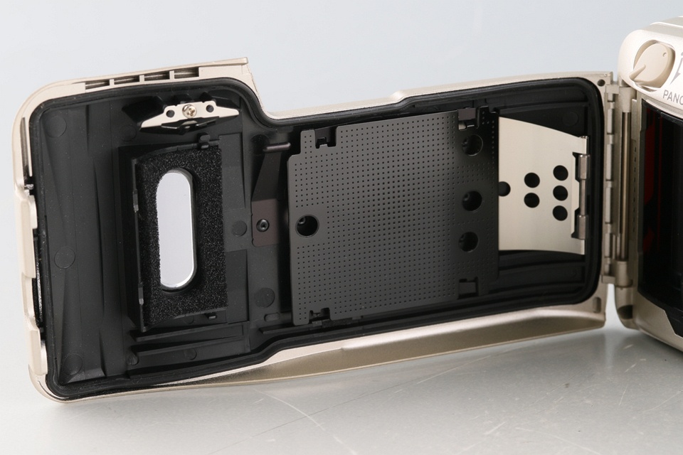 Olympus μ ZOOM 105 Deluxe 35mm Point & Shoot Film Camera #61442G32