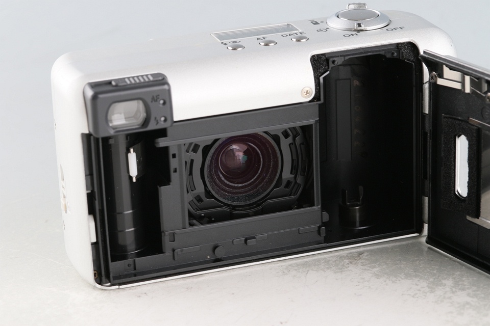 Pentax Espio 105SW 35mm Point & Shoot Film Camera #61453G22