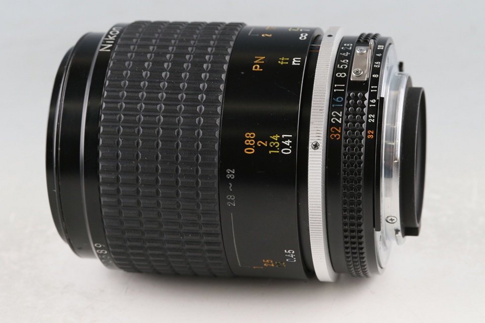 Nikon Micro-Nikkor 105mm F/2.8 Ais Lens #61549A5