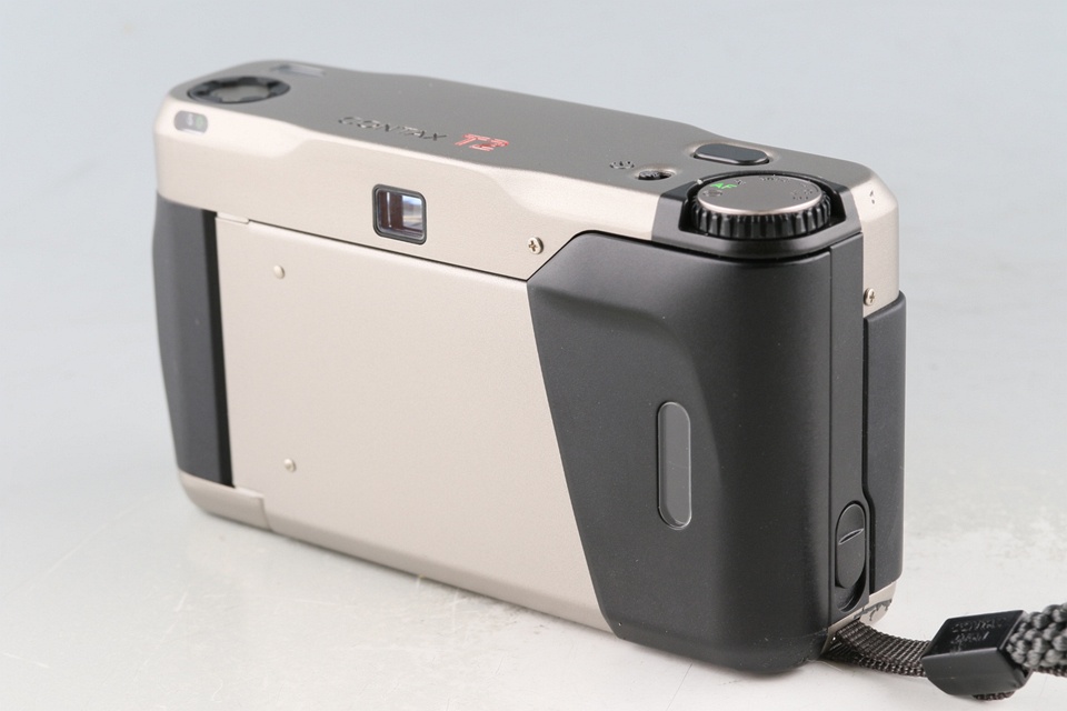 Contax T2 35mm Point & Shoot Film Camera #61579D5