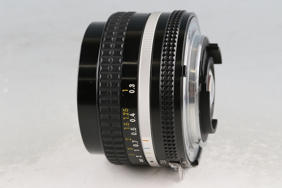 Nikon Nikkor 20mm F/3.5 Ais Lens #61593A6