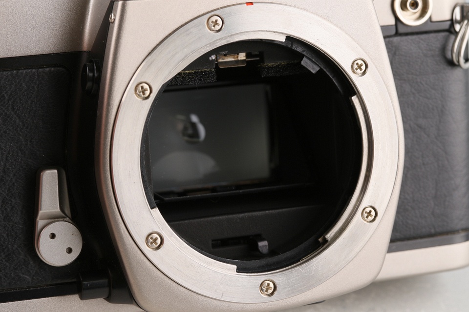 Contax S2 35mm SLR Film Camera #61758D4