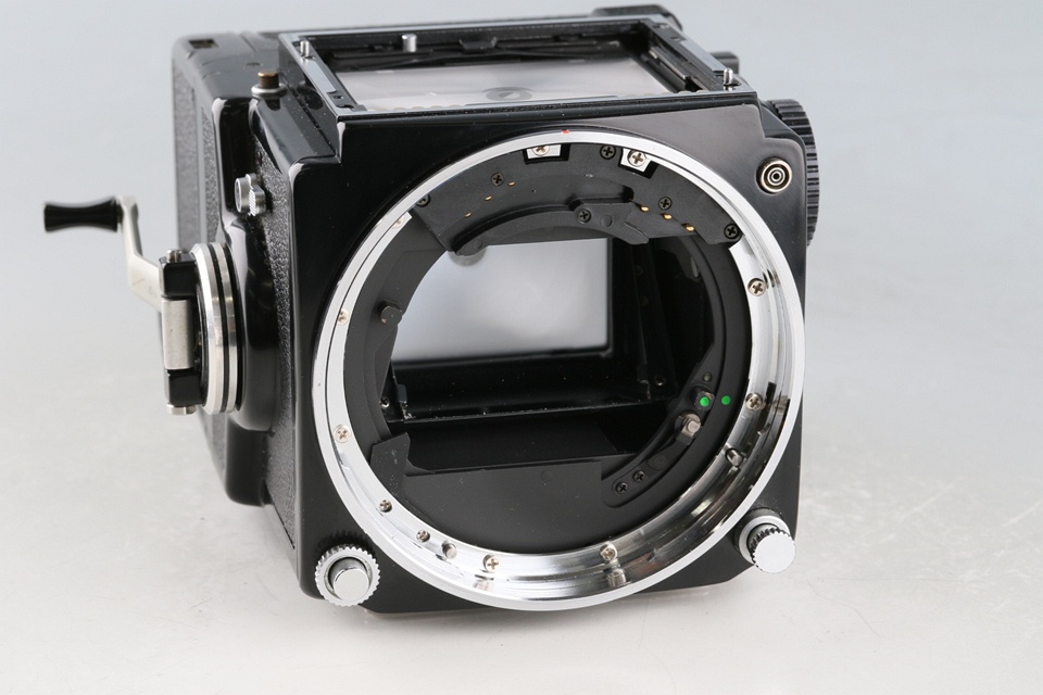 Zenza Bronica ETR S + Zenzanon MC 75mm F/2.8 Lens #61801E1