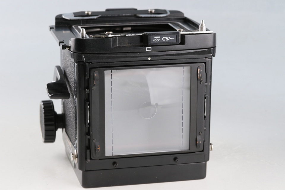 Mamiya RB67 Pro SD + Mamiya-Sekor C 90mm F/3.8 Lens #61812E2