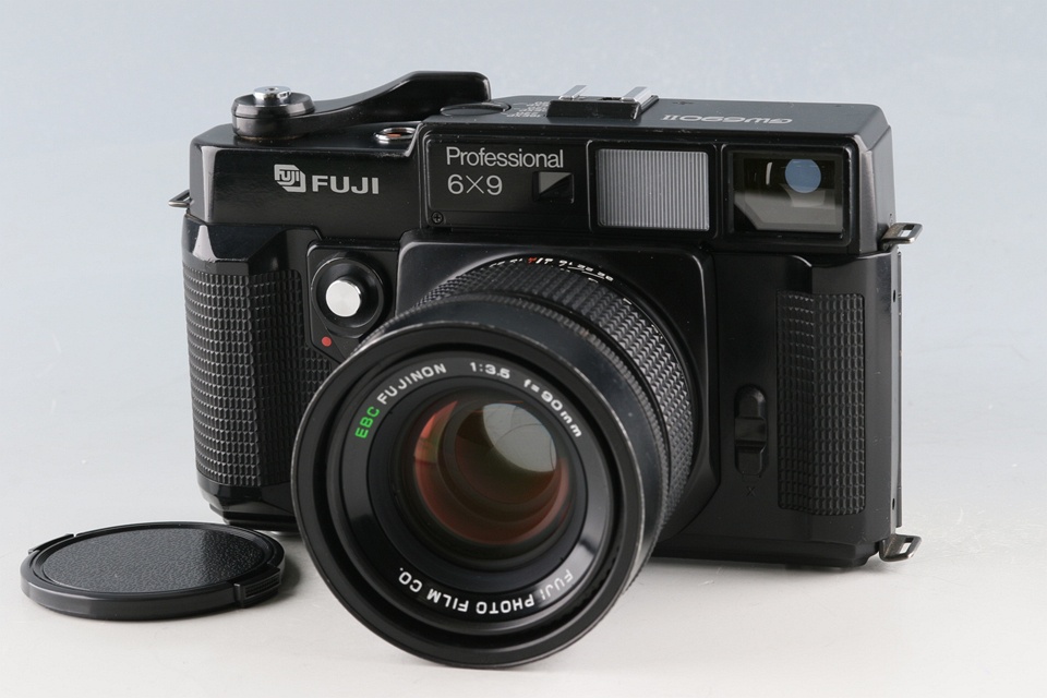 Fuji Fujifilm GW690II Medium Format Film Camera #61815E4