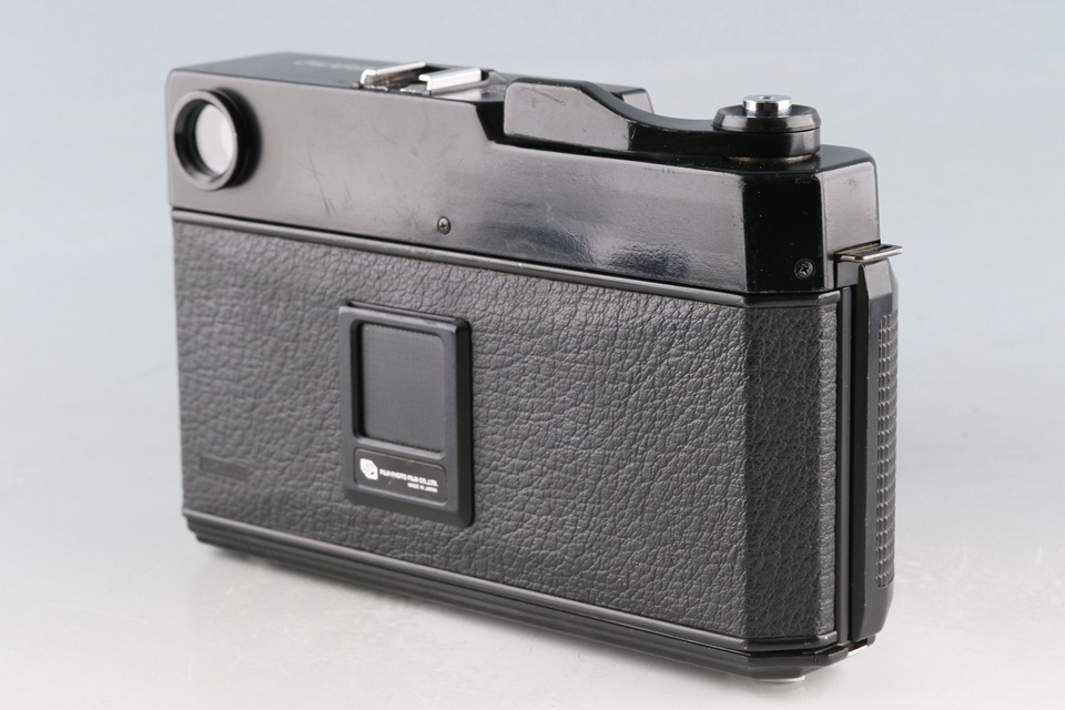 Fuji Fujifilm GW690II Medium Format Film Camera #61815E4