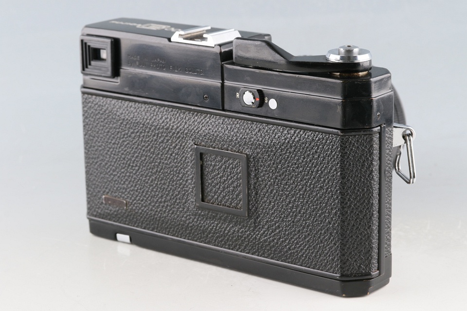 Fujifilm Fujica G690 BLP + Fujinon S 100mm F/3.5 Lens #61834E4