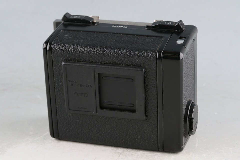 Zenza Bronica ETR Si + Zenzanon-PE 75mm F/2.8 Lens #61982E1