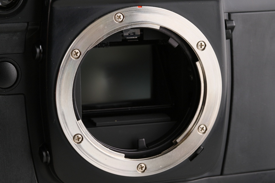 Contax AX 35mm SLR Film Camera #61998E4