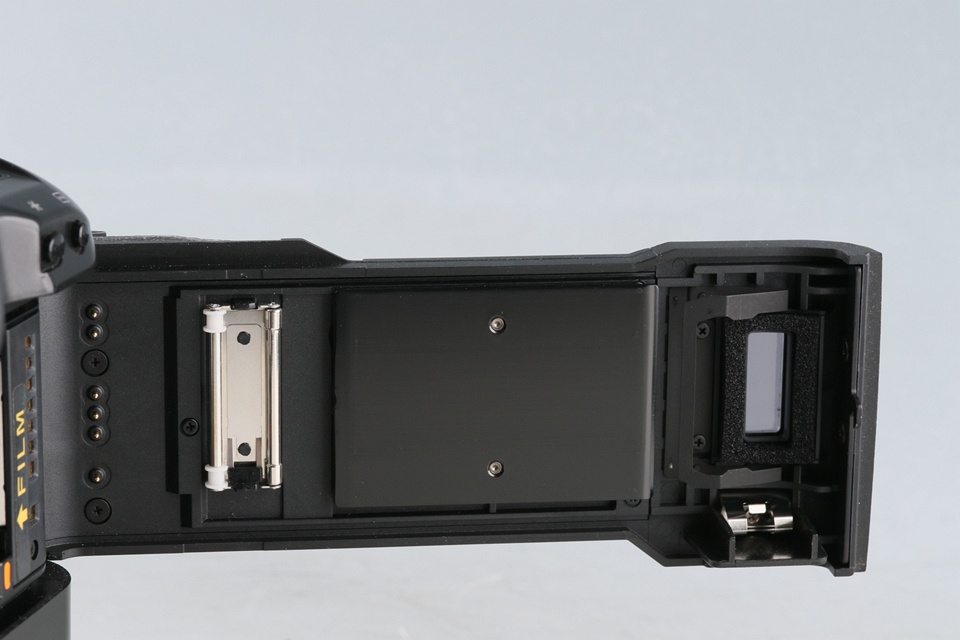 Canon EOS-1N RS 35mm SLR Film Camera #62094E4