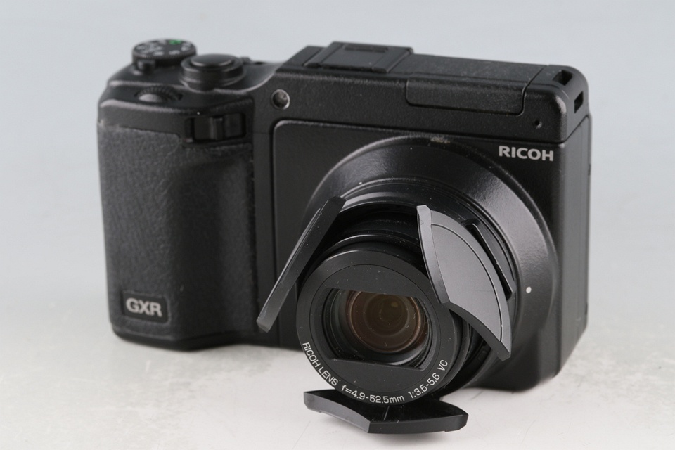 Ricoh GXR Digital Camera + P10 28-300mm F/3.5-5.6 VC Lens #62107E4