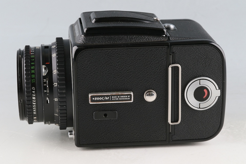 Hasselblad 500C/M + Carl Zeiss Planar T* 80mm F/2.8 C Lens + A12 #62108E1