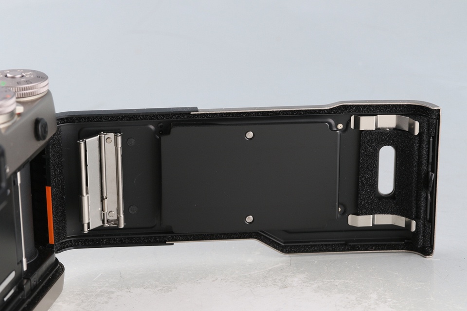 Contax G1 35mm Rangefinder Film Camera #62546D5