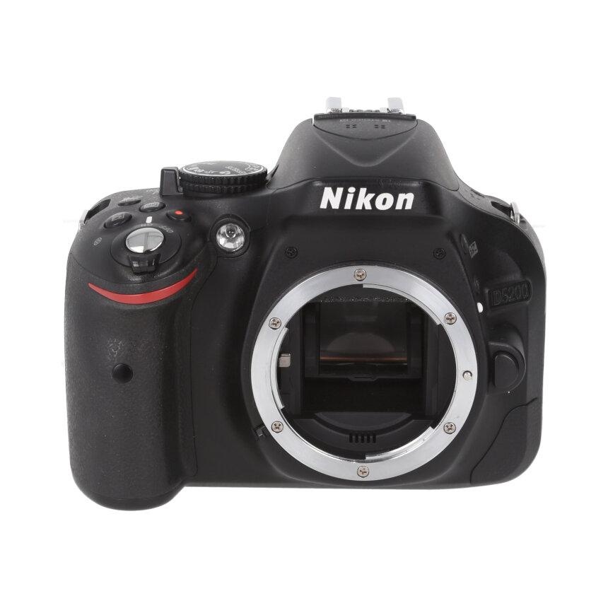 Nikon D5200 ブラック BODY 【B】
