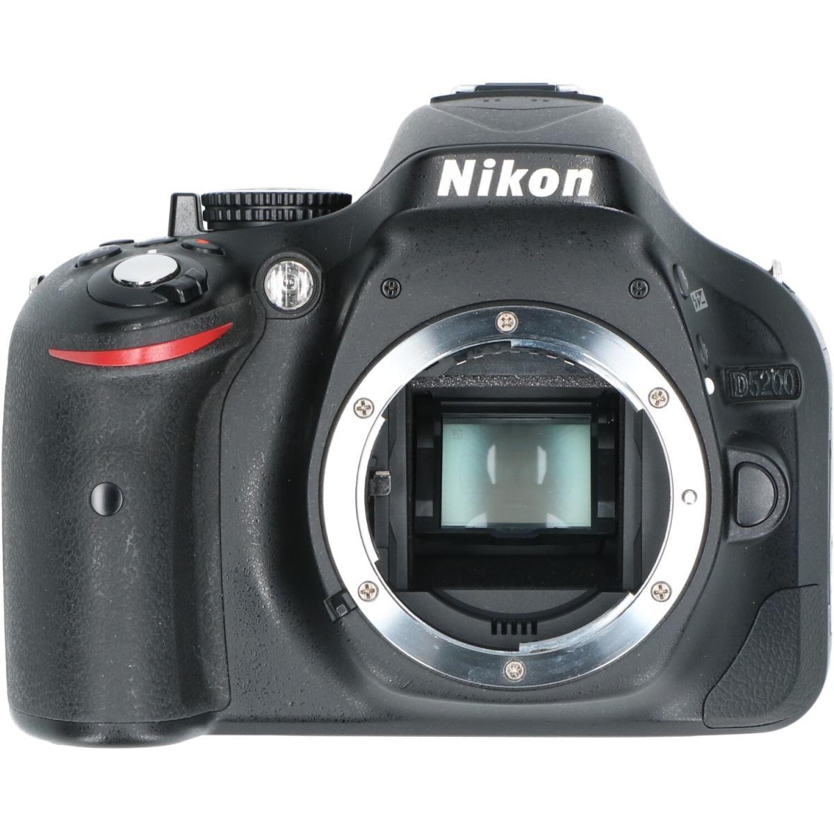 D5200
