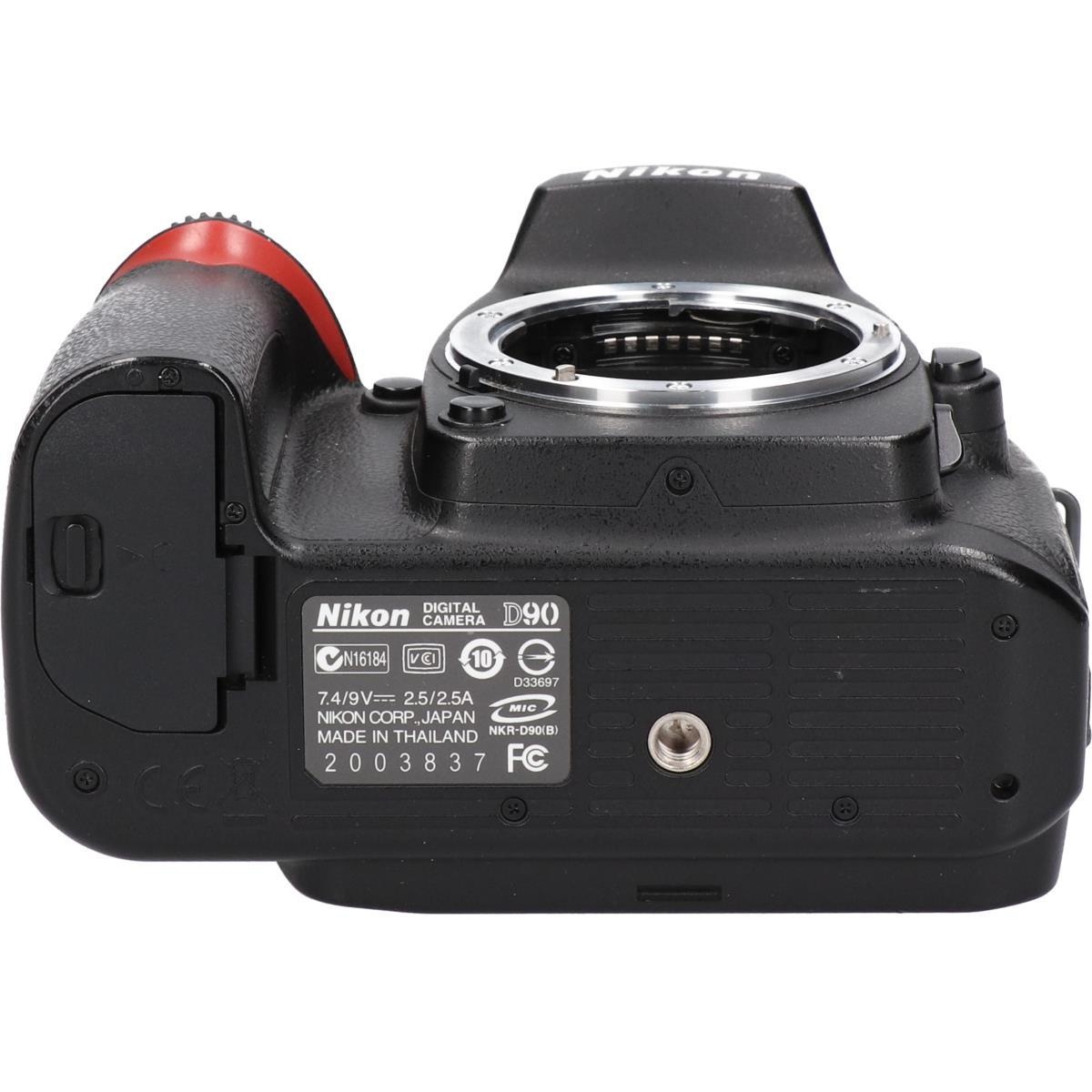 D90