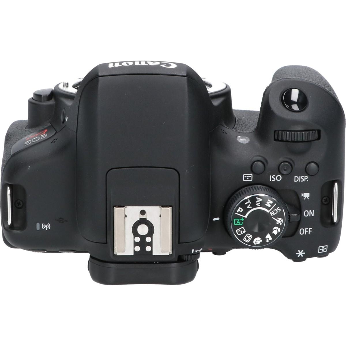 EOS KISS X8i