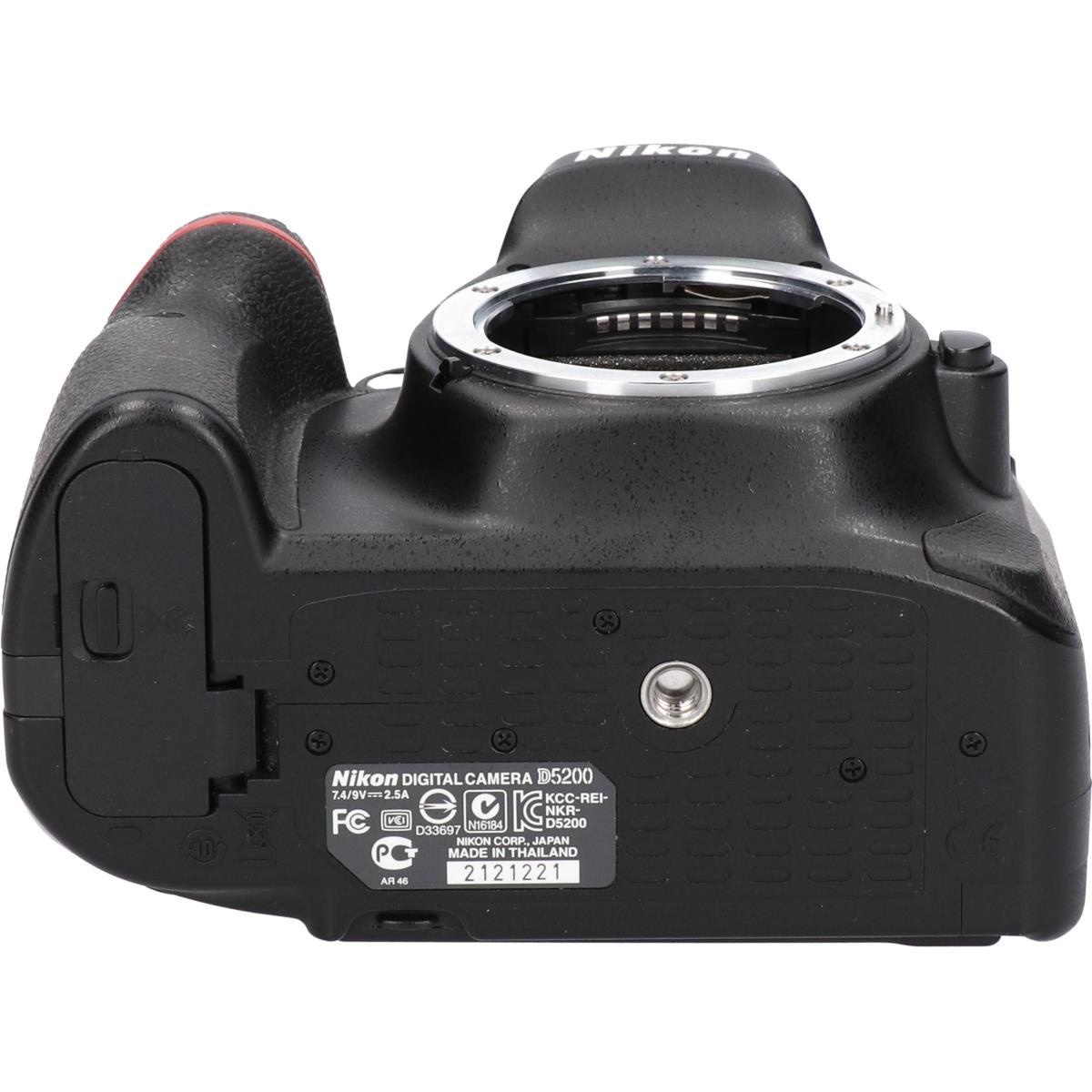 D5200