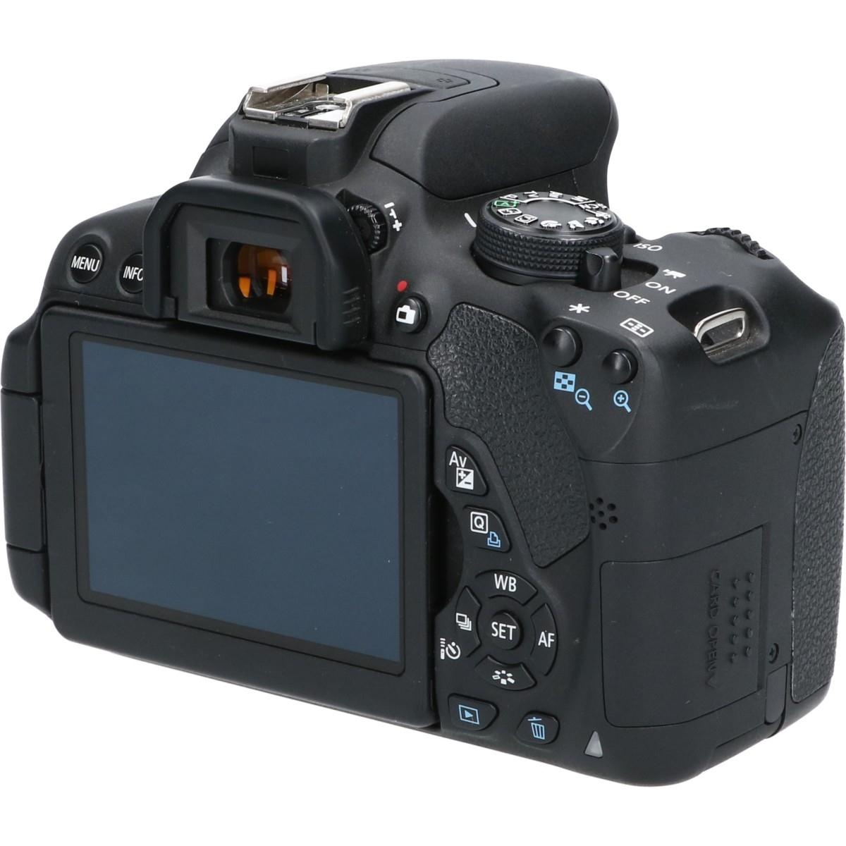 EOS KISS X7i