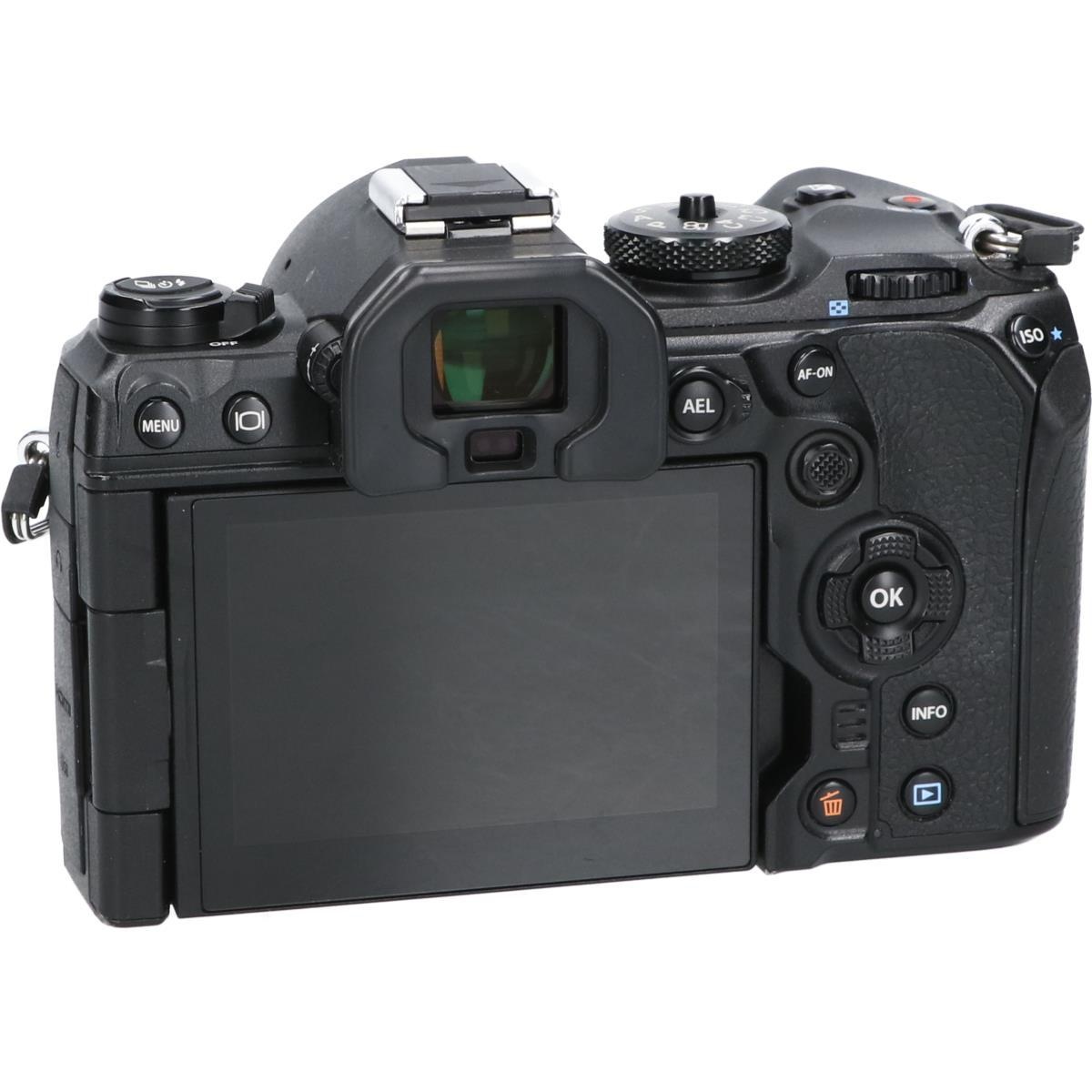 OM SYSTEM OM-1