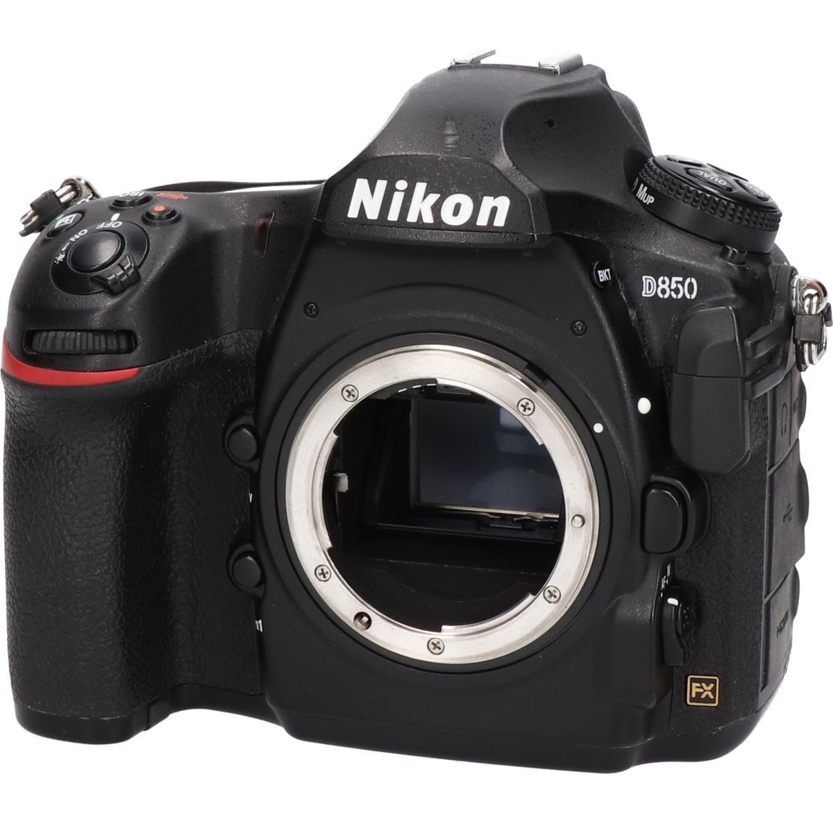 D850
