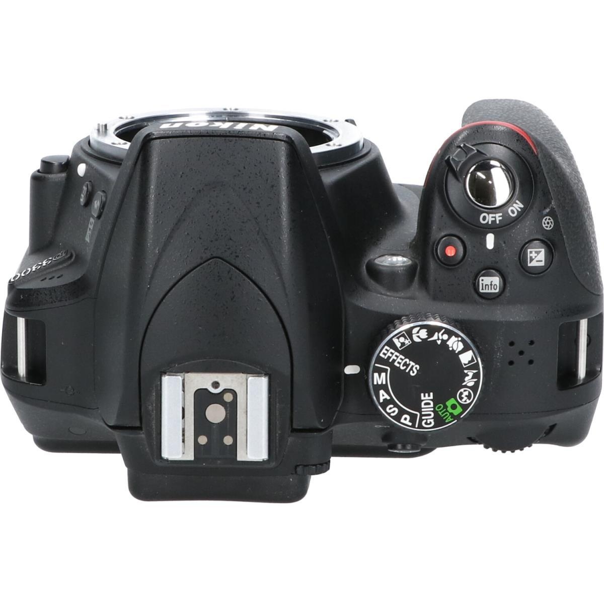 D3300