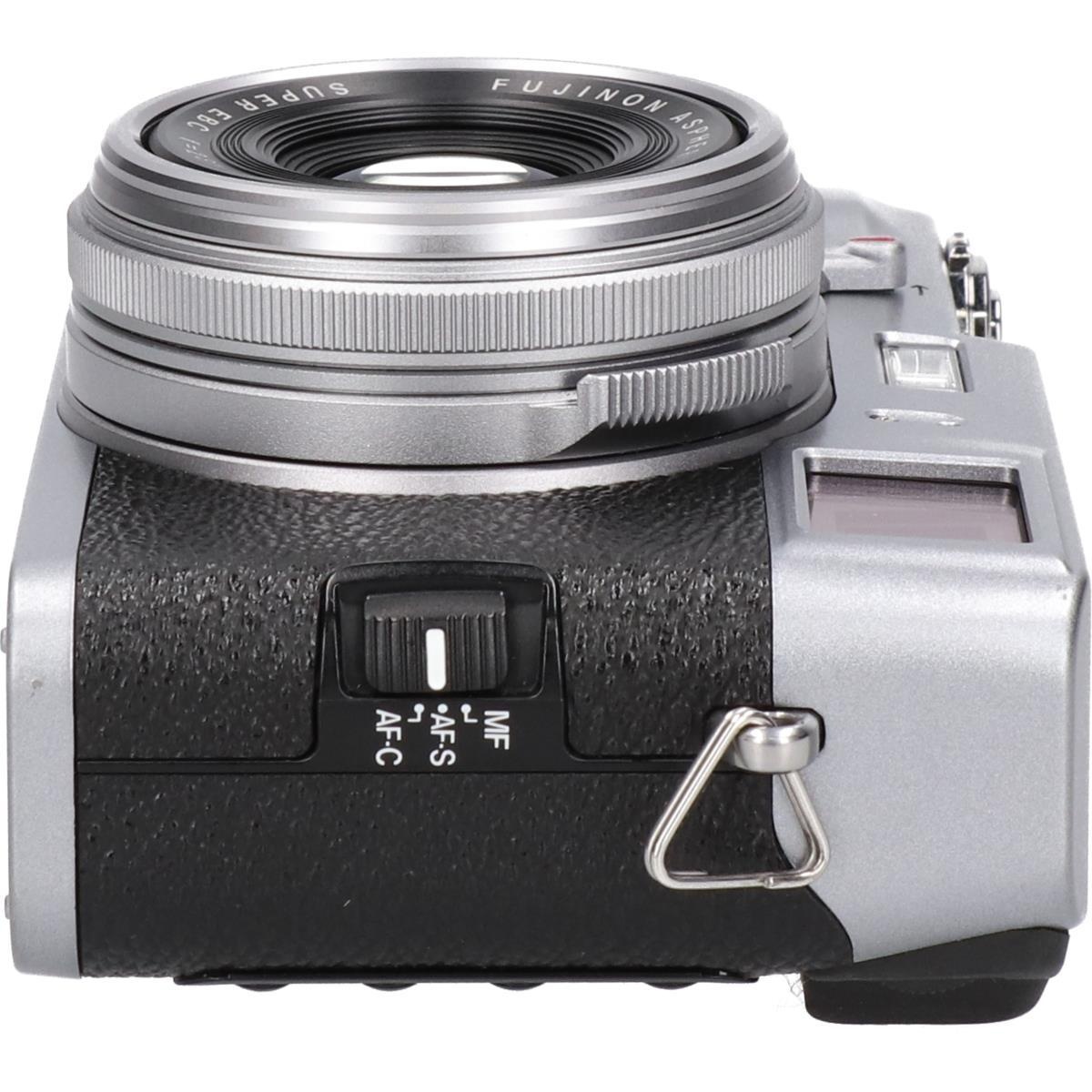 FINEPIX X100