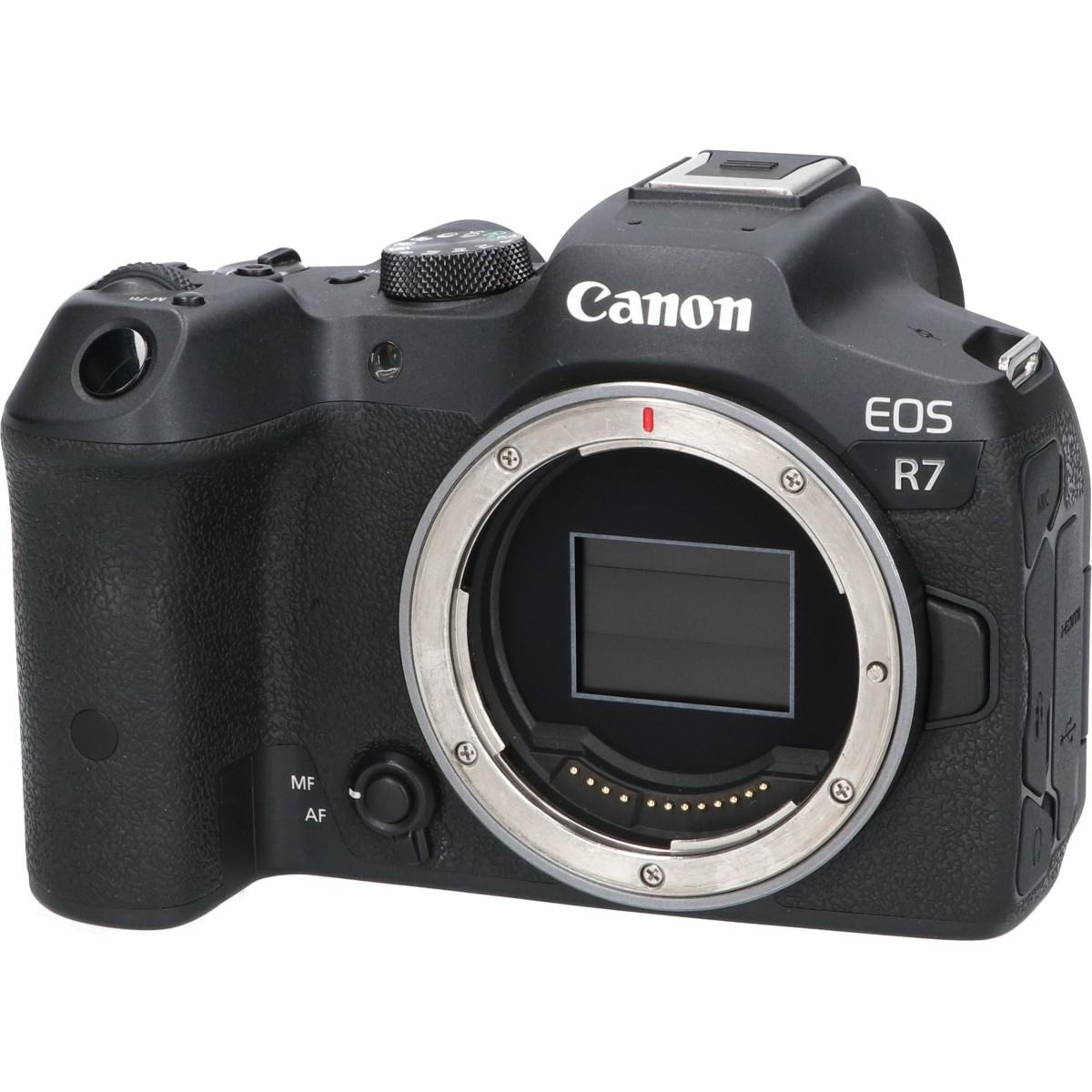 EOS R7