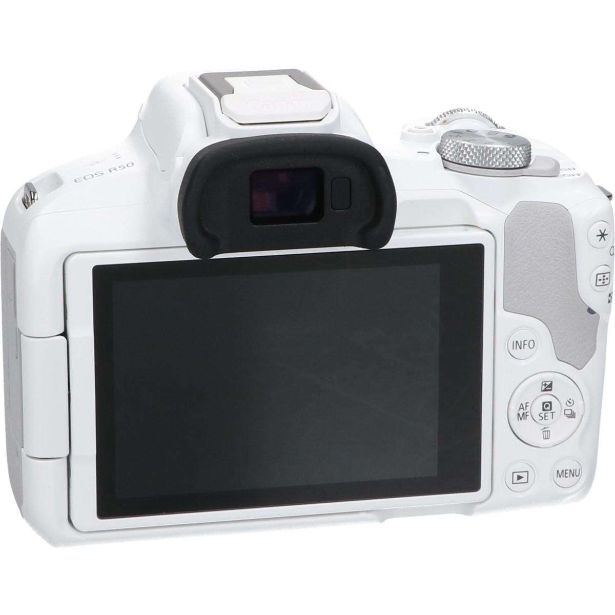 EOS R50