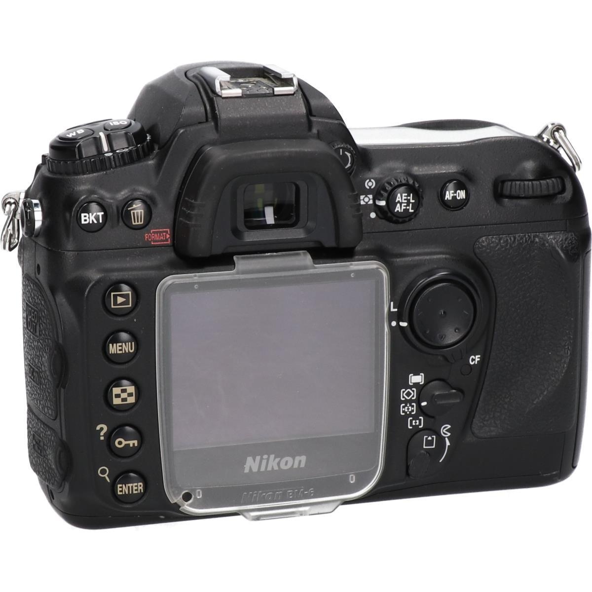 D200