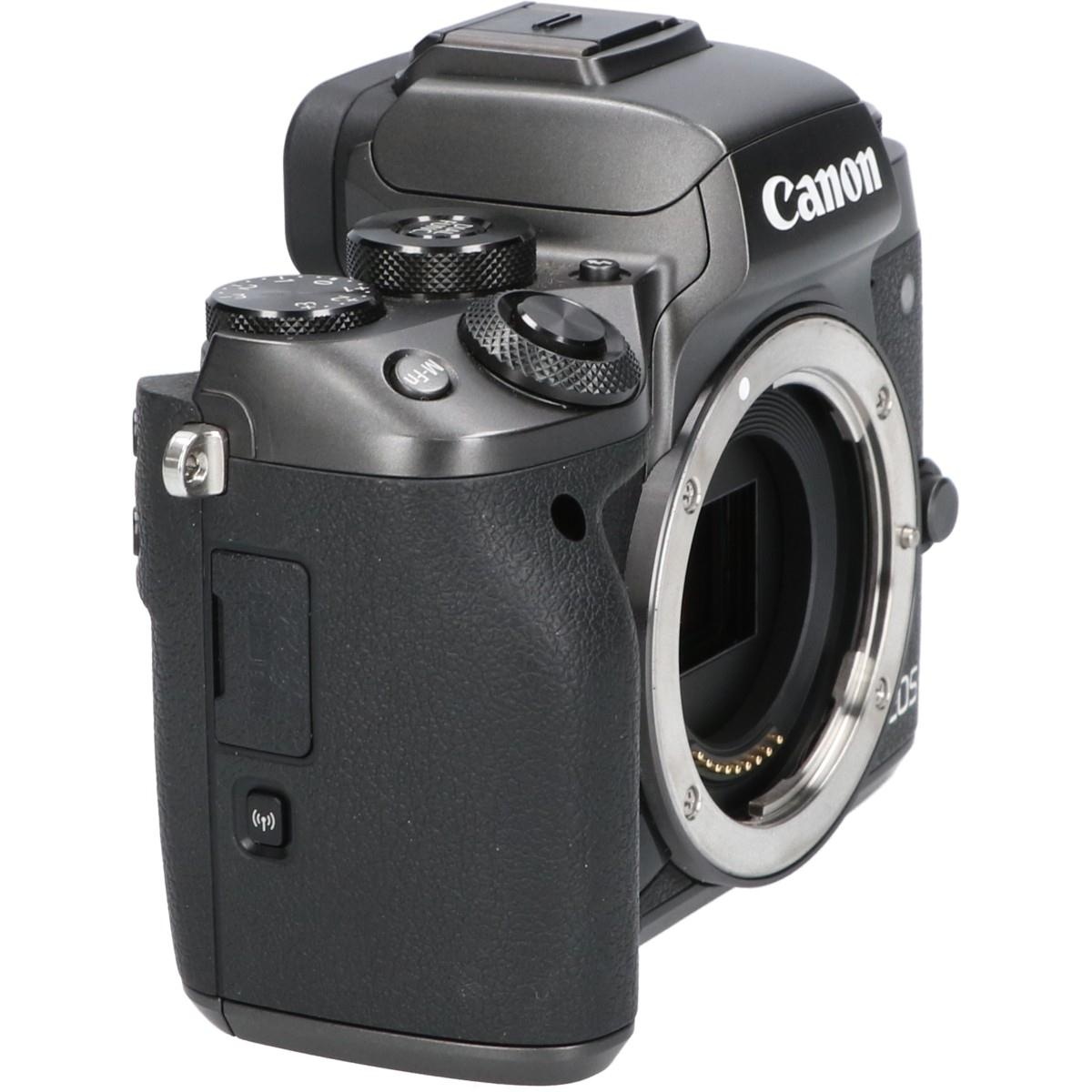 EOS M5