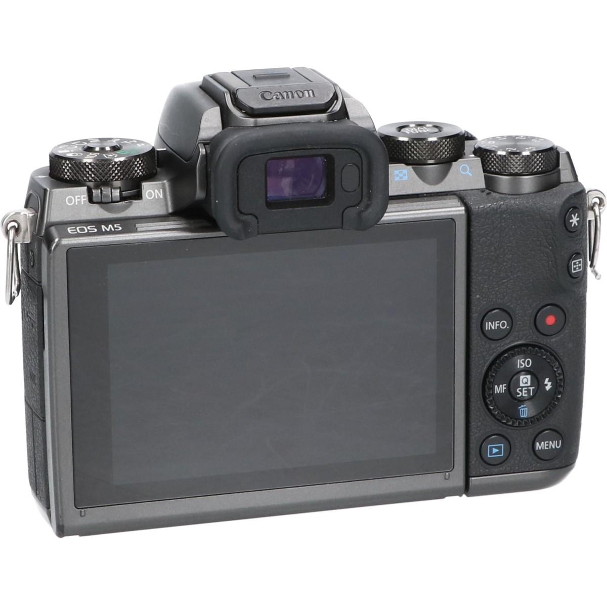 EOS M5