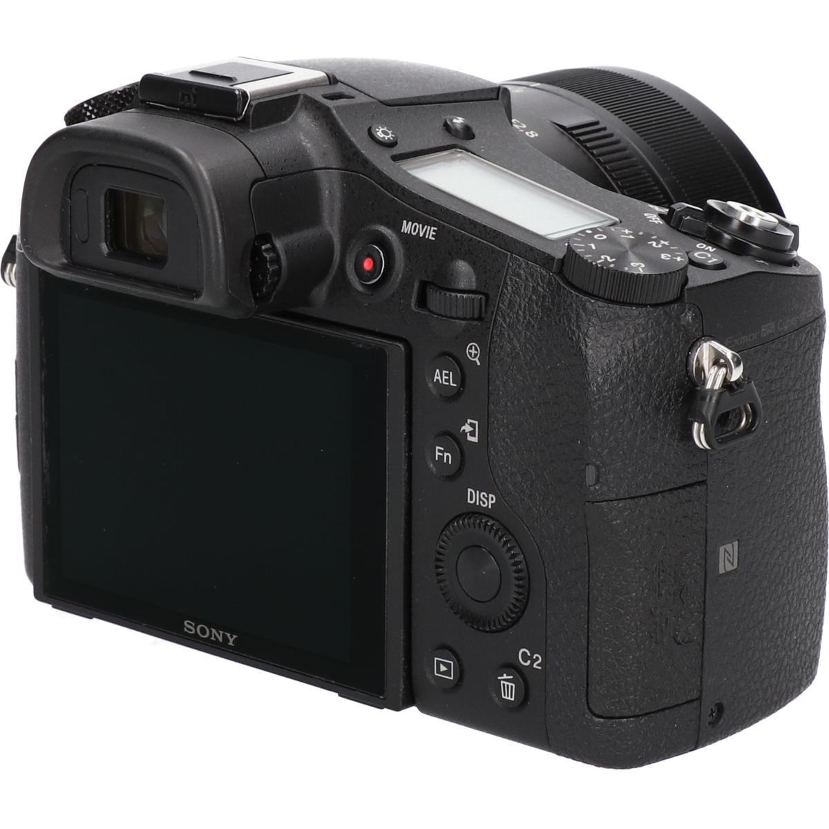 DSC-RX10M2