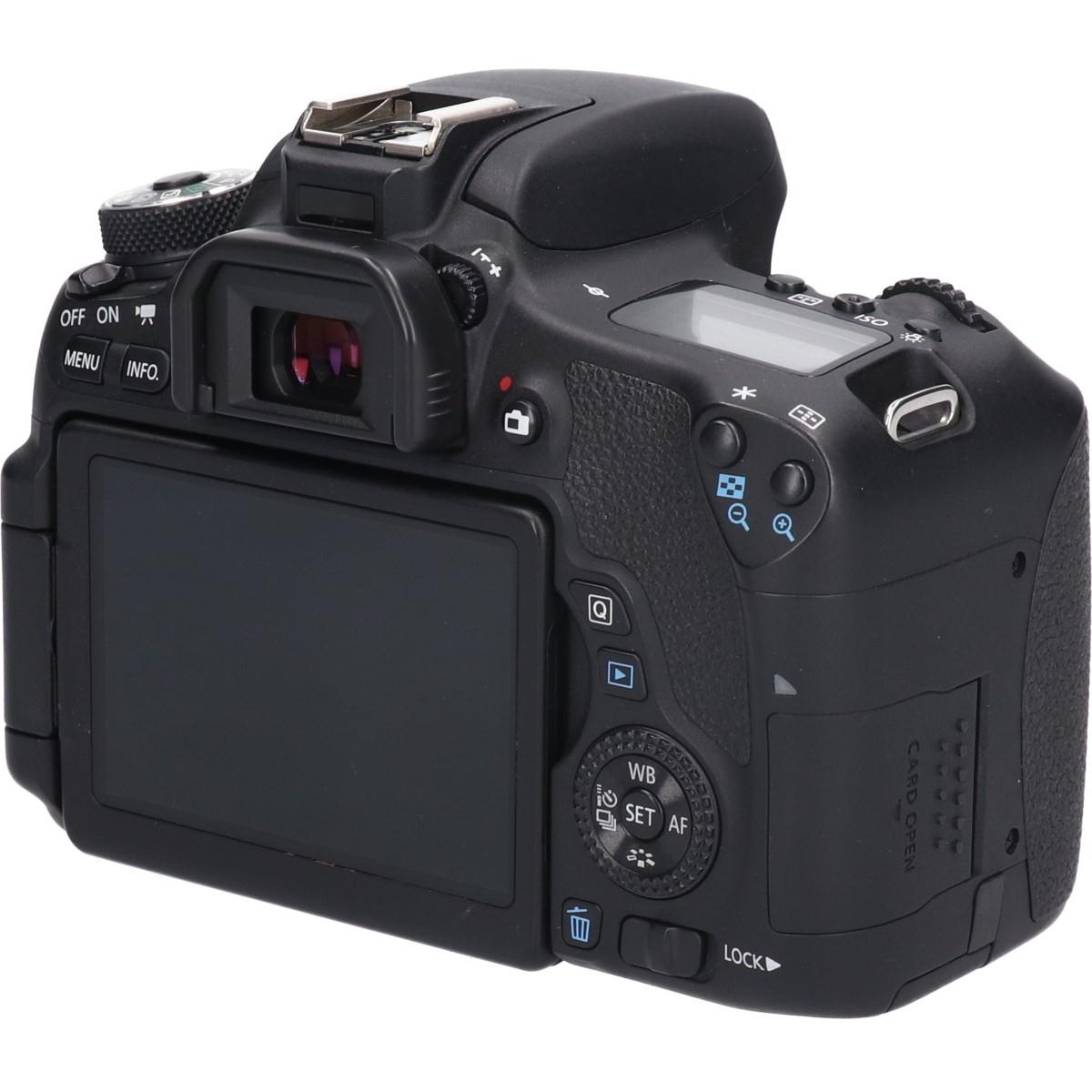 EOS8000D