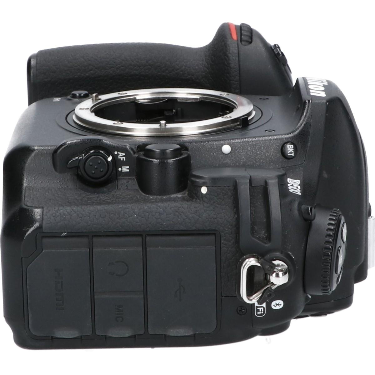 D500